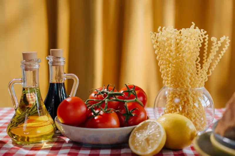 Dal Campo al Laboratorio: Come la Tecnica Contemporanea Restituisce Vita agli Ingredienti Dimenticati della Costa